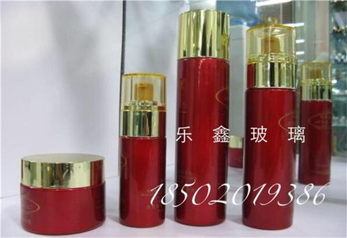 廣州市樂鑫玻璃制品廠 專業高檔玻璃瓶批發與加工，滿足化妝品及家用電器需求